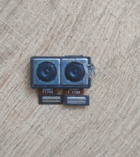 努比亚Z17NX563J，手机屏幕坏了不修...