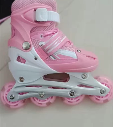 俱乐部关门处理最后9套！儿童溜冰鞋全闪套装...