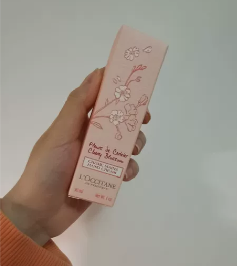 欧舒丹护手霜樱花手霜男女补水保湿滋润手膜秋...