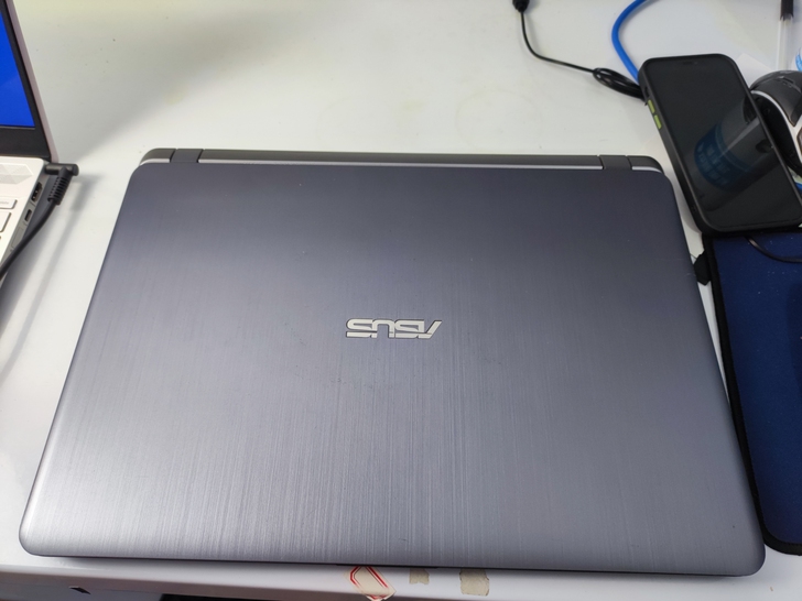 华硕vivobook15