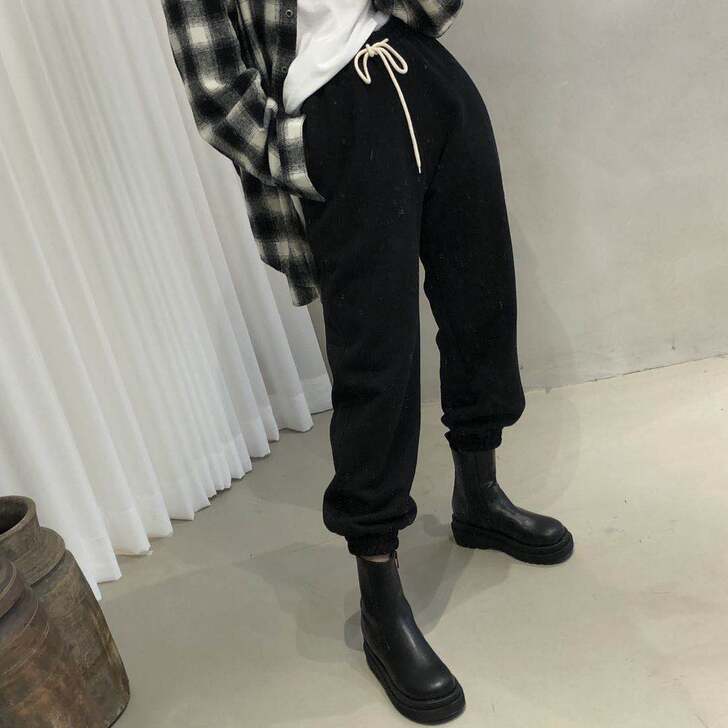 休闲裤白色加绒卫裤穿一次不小刀