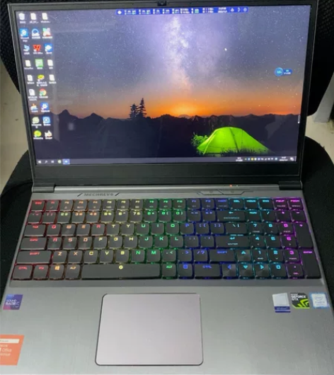 机械革命深海幽灵z2游戏本，成色很好，六千...