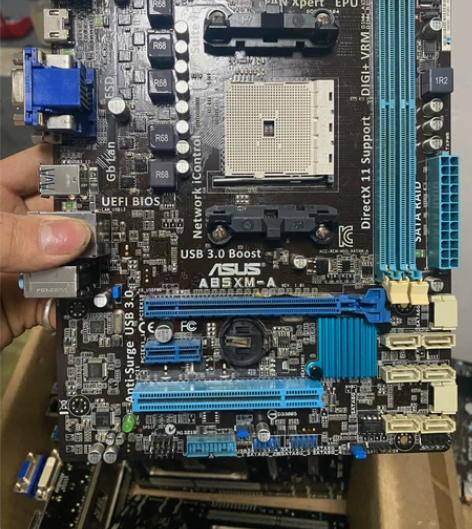 华硕A85XM-A  成色新 五十片 HD...