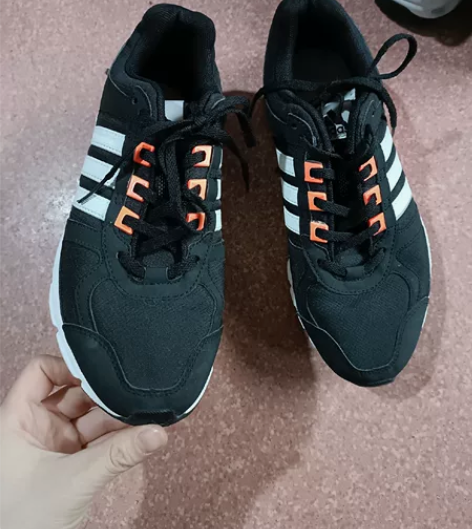 二手阿迪达斯男士运动鞋40码男鞋鞋垫后配 ...