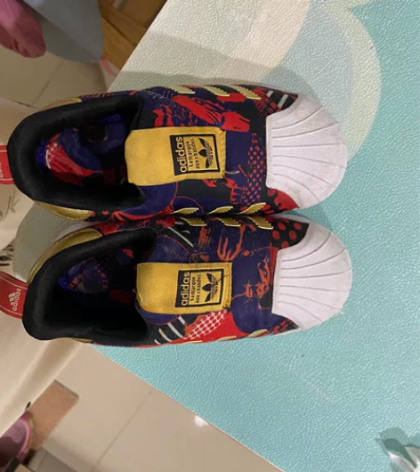 阿迪三叶草贝壳头儿童板鞋运动鞋15.5cm...