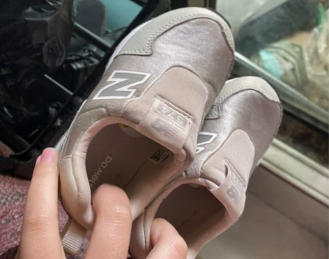 阿迪达斯鞋子运动鞋， Onitsuka T...