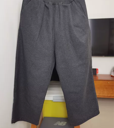 UGIZ 炭灰色阔腿裤 适合秋冬 可搭配大...