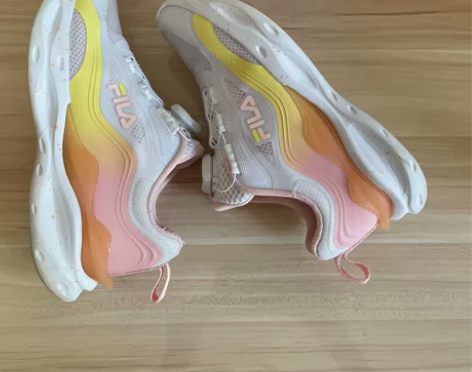 Fila/斐乐女童鞋35码，专柜购买，闲置...
