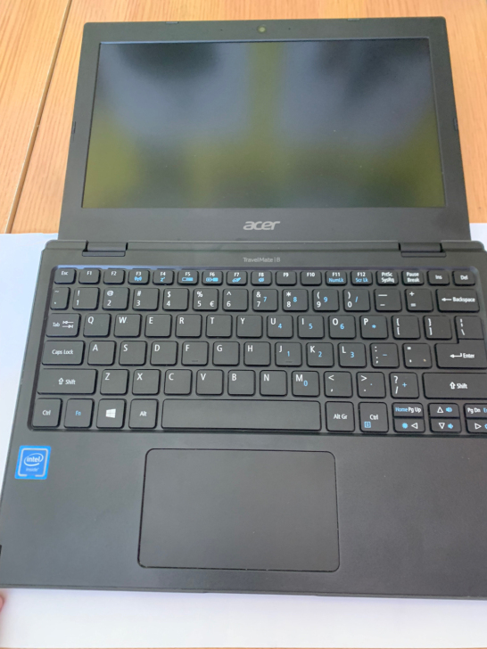 宏基笔记本电脑 超薄款 办公本 2018款