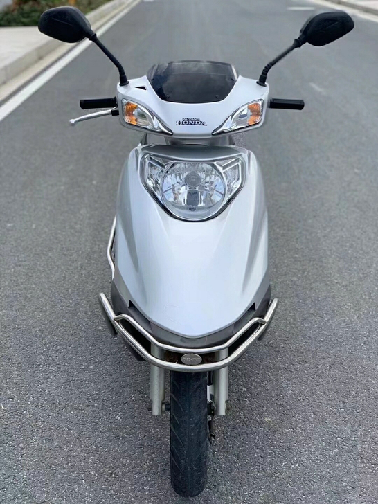 五羊本田喜悦国四排放,二手摩托车精品车,本...