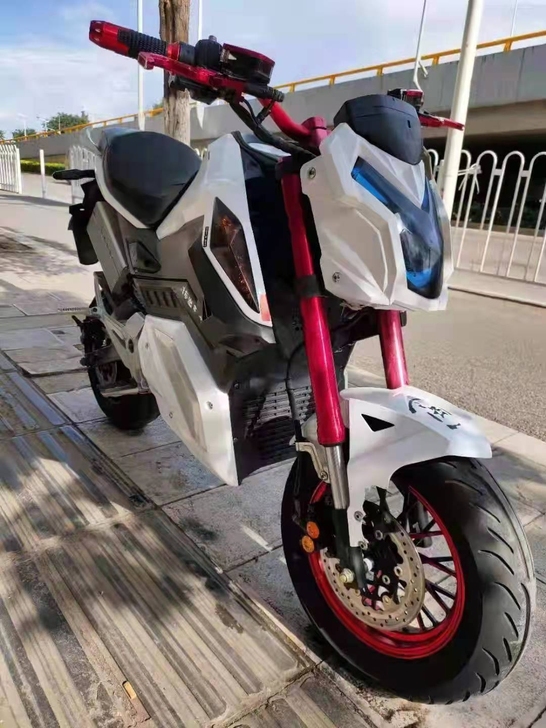 高配宽胎小猴子Z6，72伏32安的大电池，...