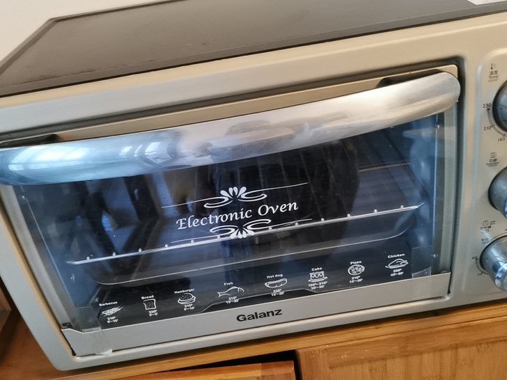 格兰仕烤箱，买来基本闲置