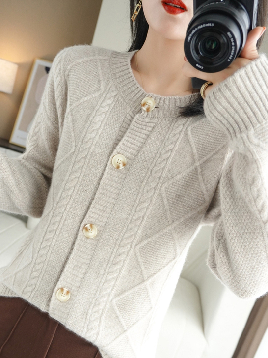 2021新款女羊绒衫圆领宽松开衫外套冬季长...