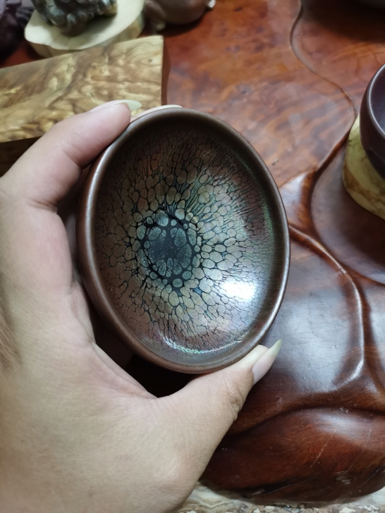 便宜出，全新！只是杯底碰到茶水有点茶渍。