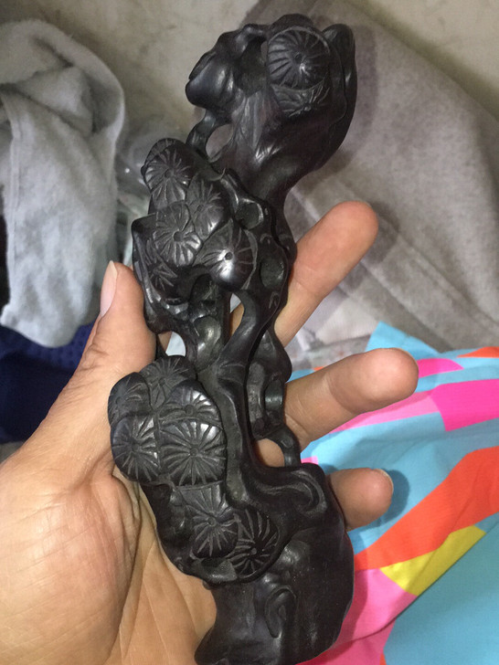 在文人家里收来的一个木质老笔架，