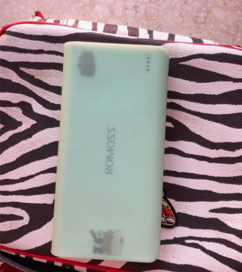 罗马仕充电宝，2万毫安，8.5新 自己闲置...