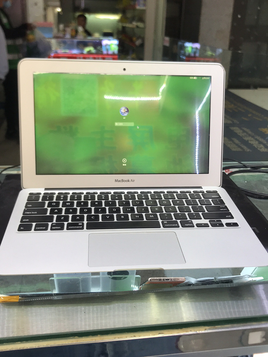 苹果轻薄本 A1465 11.6吋，64G...