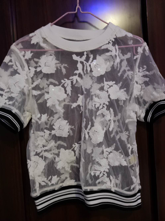 Zll的，透视上衣。特别美！一次没穿过！忘...