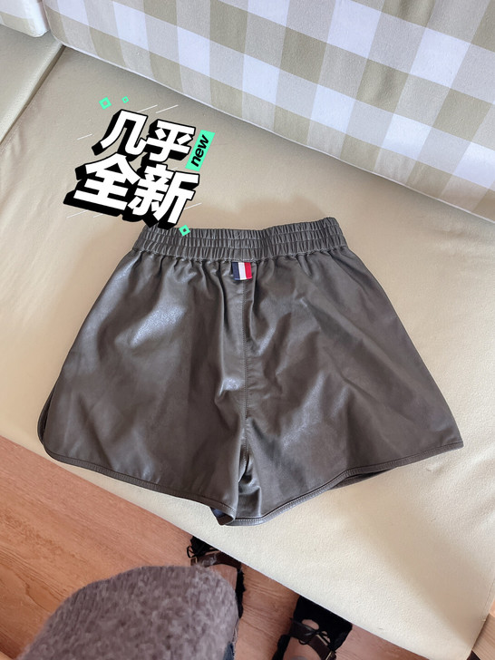 穿2次。没有任何质量问题