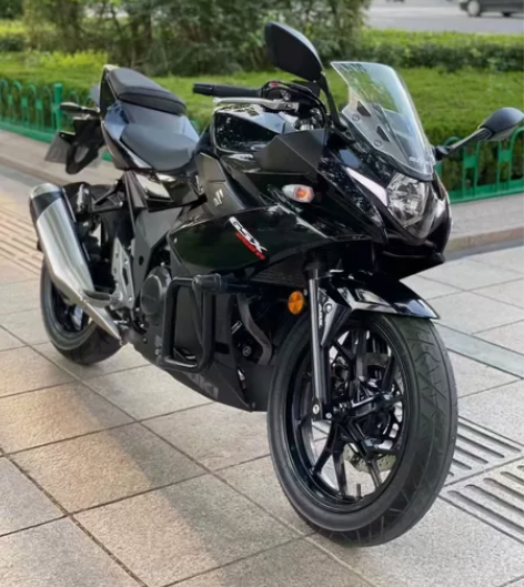 铃木gsx250一低价出售九五新二手摩托车...