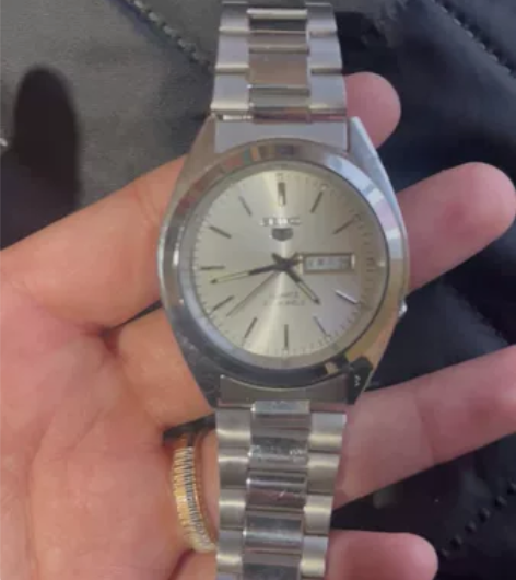 精工老款手表，没怎么带过，98新，石英，就...