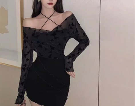 春季气质连衣裙女法式不规则收腰短裙辣妹包臀...