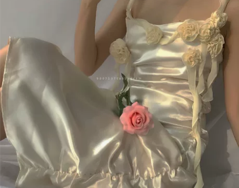 ?2018新款香槟玫瑰连衣裙女 宫廷法式复...