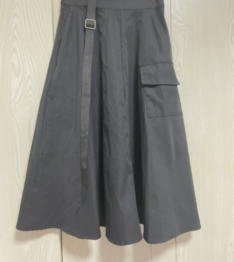 黑色工装风半身裙裙长72，拉链松紧带均码 ...