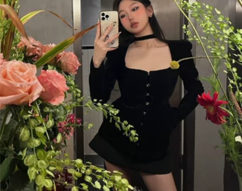 大码高级感御姐风又a又飒黑色连衣裙女202...