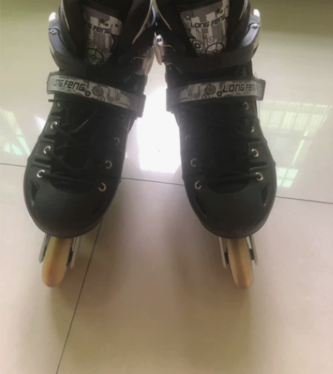 旱冰鞋 溜冰鞋 直排轮 成人轮滑鞋 买来没...