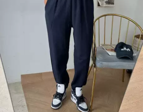 小崔韩国东大门代购22秋款 纯色高腰百搭松...