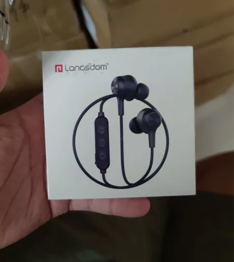 200个兰士顿蓝牙耳机 感兴趣的话点“我想...