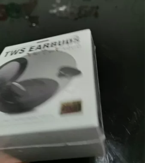 Remax 睿量【带镜子真无线充电仓运动立...