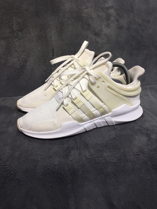 Adidas 休闲运动鞋男鞋正品40码二手...