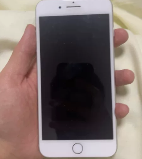 苹果8plus 64g国航 换过原装屏幕 ...