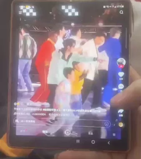 三星fold2刷w21系统 韩版 正常使用...