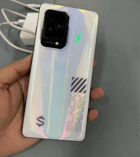 黑鲨5 高能版 12256g 带120w...