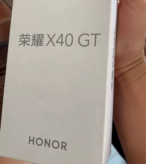 刚买的荣耀x40GT   8+256   ...