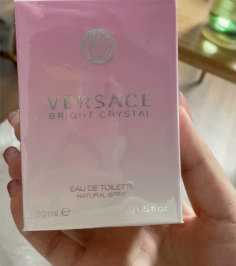 范思哲粉水晶香水30ml，全新未拆封 感兴...
