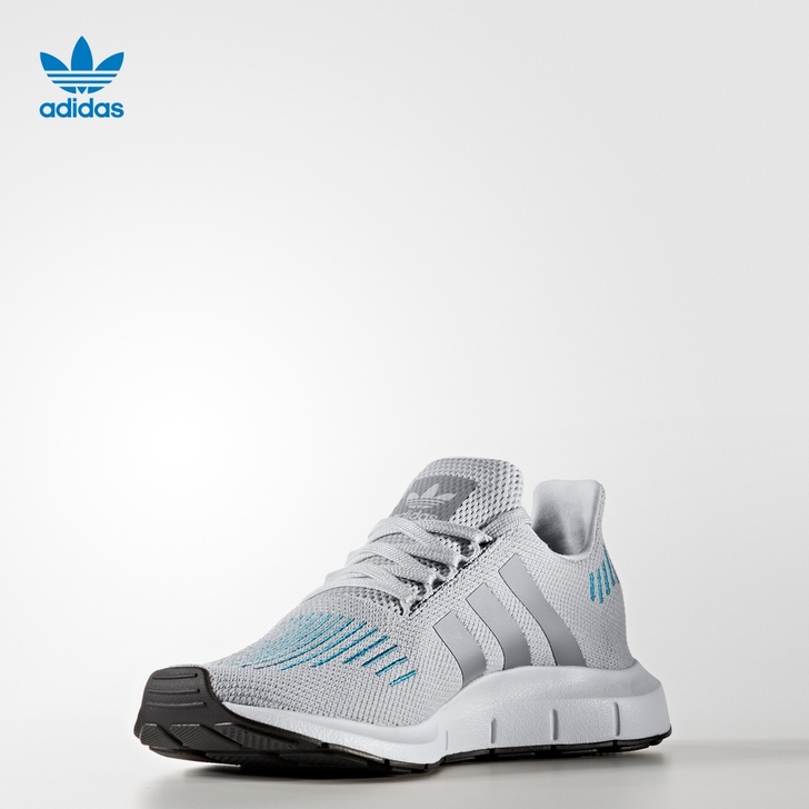 Adidas/阿迪达斯 板鞋