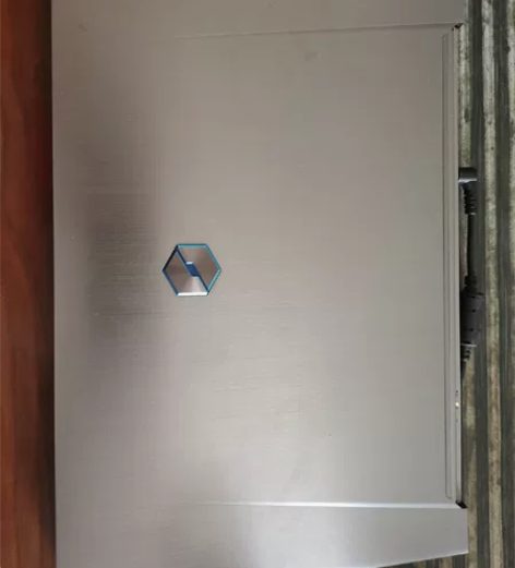 机械革命笔记本，处理器英特尔i7 8代，内...