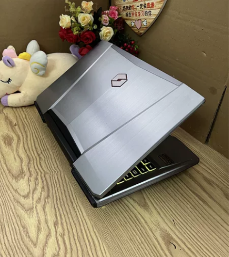 机械革命X6ti /7700/ 1050T...