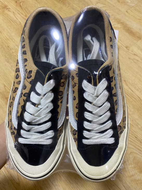 vans万斯sf豹纹鞋，就穿了几次有点大，...