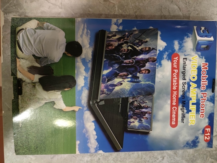 手机屏幕放大器，9.9新，仅开封。