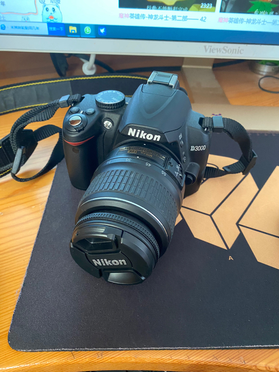 尼康入门级单反d3000 带18-55镜头...