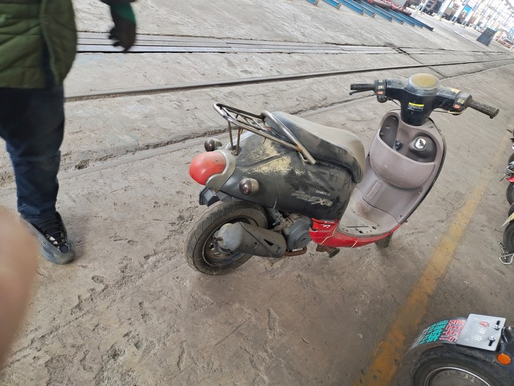 出售4冲程踏板摩托车，车况就这样，一年多不...