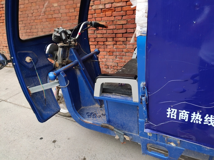 斗长2米，宽一米二，新雁，大电动三轮车，不...