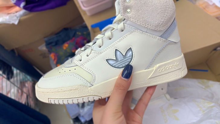 阿迪达斯官网 三叶草 DROP STEP ...