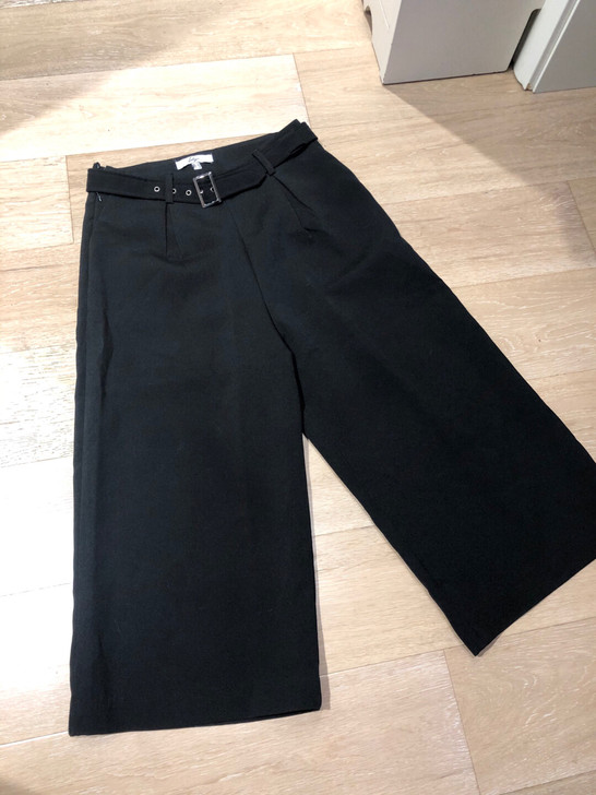 Lily带腰带阔腿裤9新M码