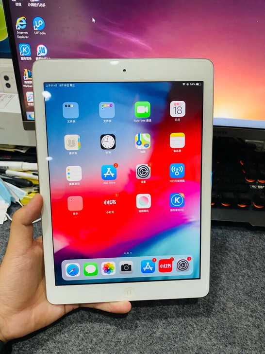 现出售一台2019年苹果ipad7代，10...